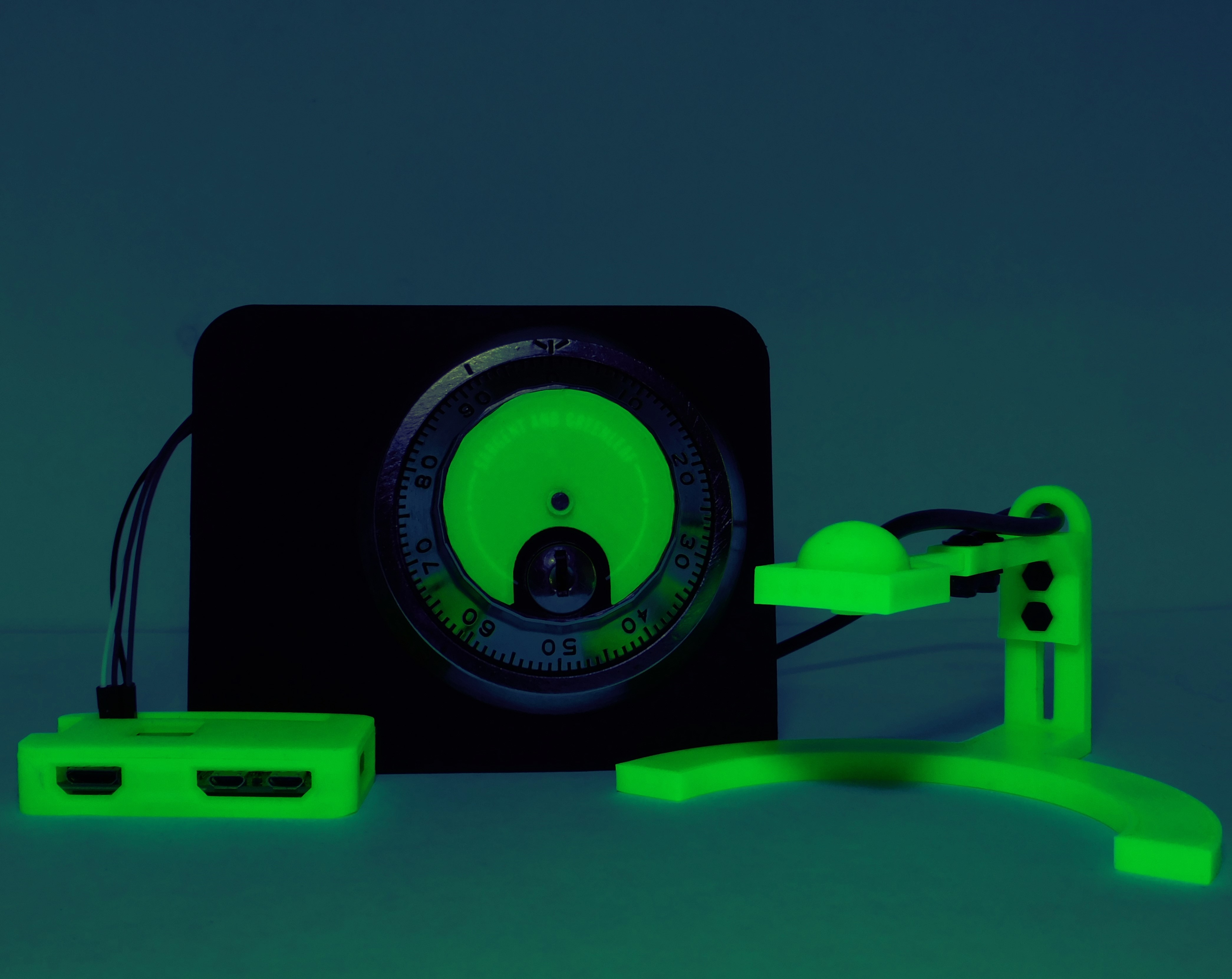 Dial-Recon device